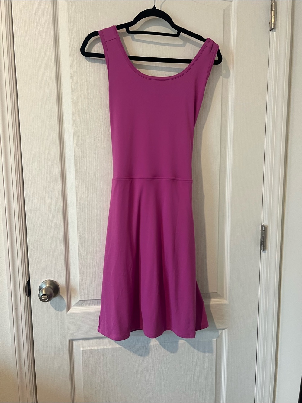 Columbia Women's Bright Magenta Athletic Dress